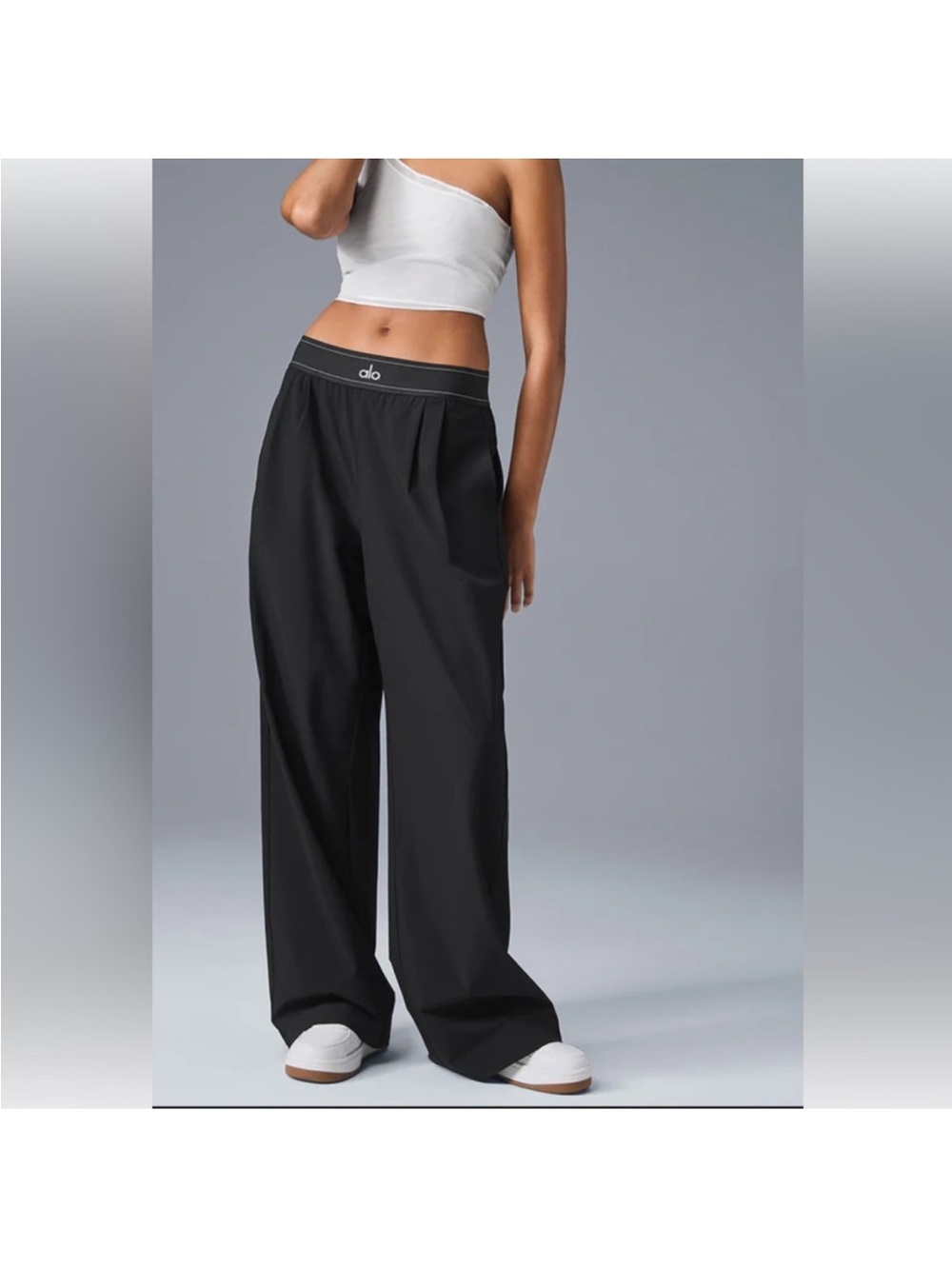 ALO Yoga Suit-up Trouser Black like new size XS